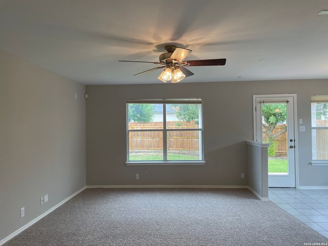 217 ROADRUNNER AVE, New Braunfels, TX 78130