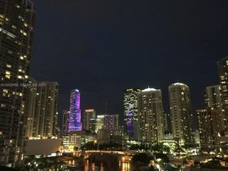 690 SW 1st Ct 1220, Miami, FL 33130