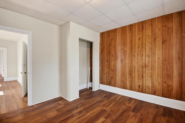 3529 N 11th STREET, Milwaukee, WI 53206