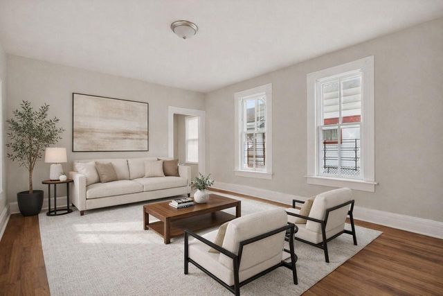 3529 N 11th STREET, Milwaukee, WI 53206