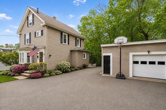 69R Eastern Ave, Woburn, MA 01801