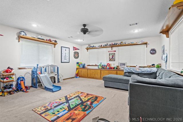 1726 Downing Street, Ardmore, OK 73401