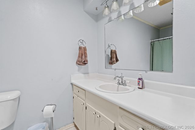 1726 Downing Street, Ardmore, OK 73401