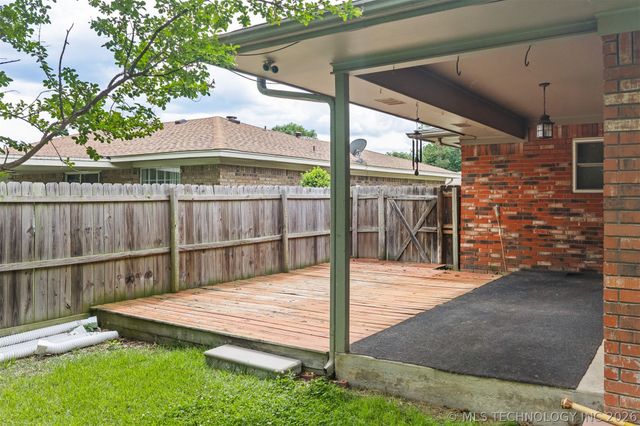 1726 Downing Street, Ardmore, OK 73401
