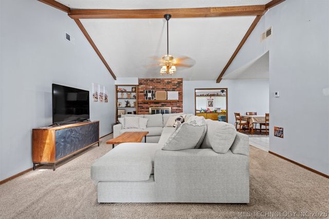 1726 Downing Street, Ardmore, OK 73401