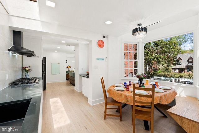4400 Q ST NW, Washington, DC 20007