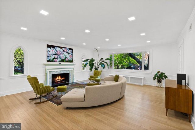 4400 Q ST NW, Washington, DC 20007