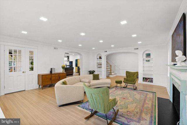 4400 Q ST NW, Washington, DC 20007