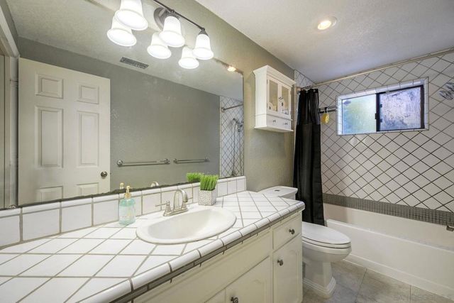 1419 RIMROCK DRIVE, Escondido, CA 92027