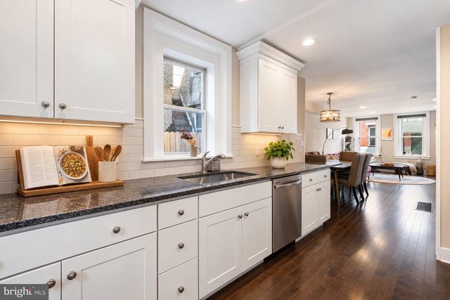 510 MOUNTAIN ST, Philadelphia, PA 19148