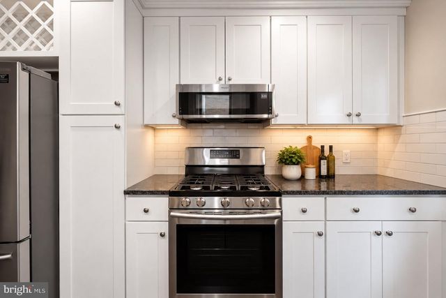 510 MOUNTAIN ST, Philadelphia, PA 19148