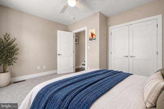 510 MOUNTAIN ST, Philadelphia, PA 19148