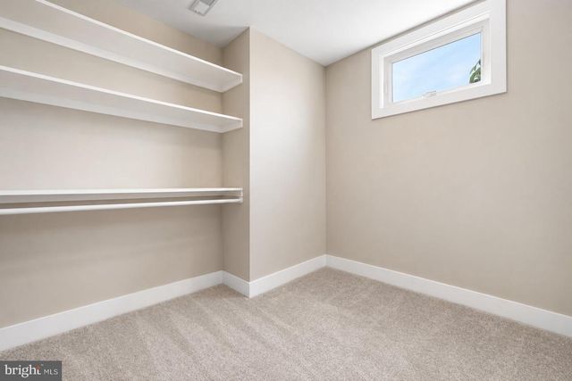 510 MOUNTAIN ST, Philadelphia, PA 19148
