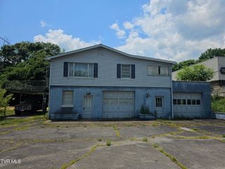 5239 Us Hwy 421, Pennington Gap, VA 24277