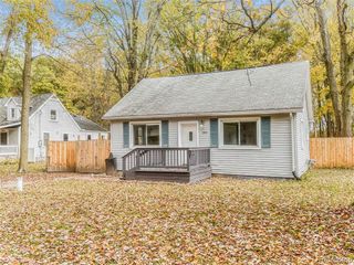 2372 Meadow Street, Flushing, MI 48433