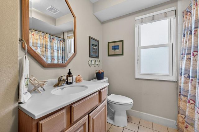 118 94TH AVENUE, Treasure Island, FL 33706