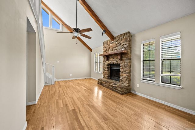 19 Hightrail Drive, Maumelle, AR 72113