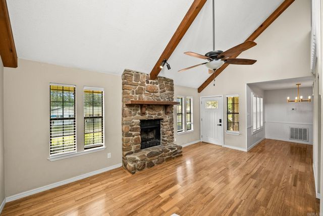 19 Hightrail Drive, Maumelle, AR 72113