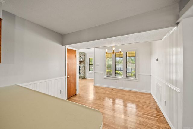 19 Hightrail Drive, Maumelle, AR 72113