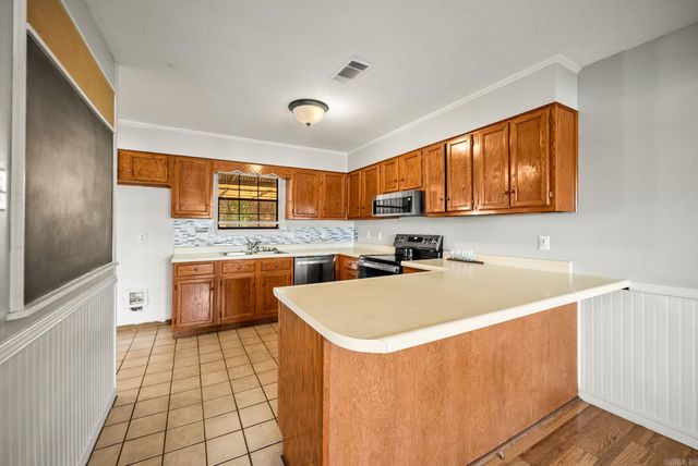19 Hightrail Drive, Maumelle, AR 72113
