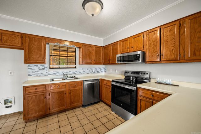19 Hightrail Drive, Maumelle, AR 72113