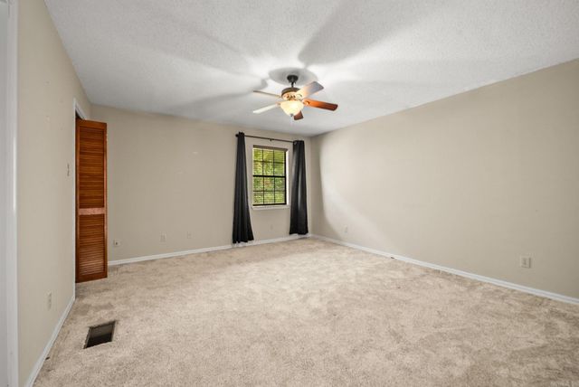 19 Hightrail Drive, Maumelle, AR 72113