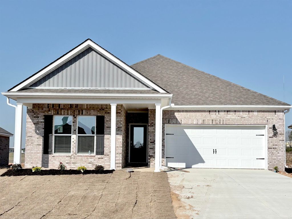 3337 Carroll Drive, Jonesboro, AR 72404