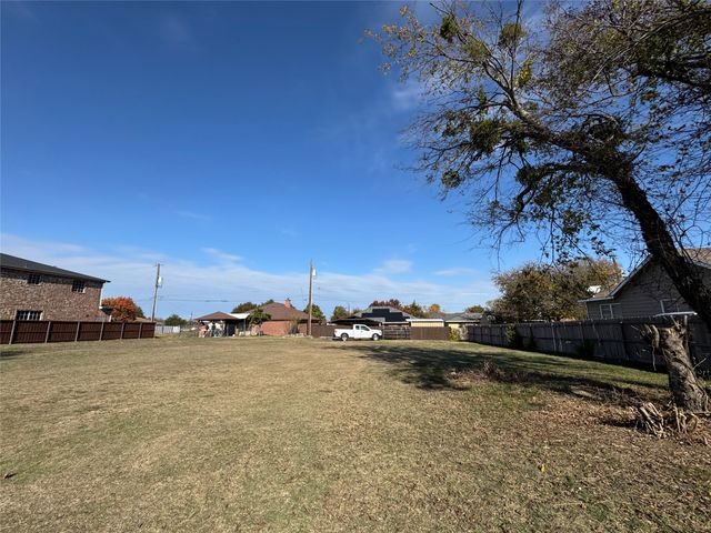 4529 Ginger Avenue, Dallas, TX 75211