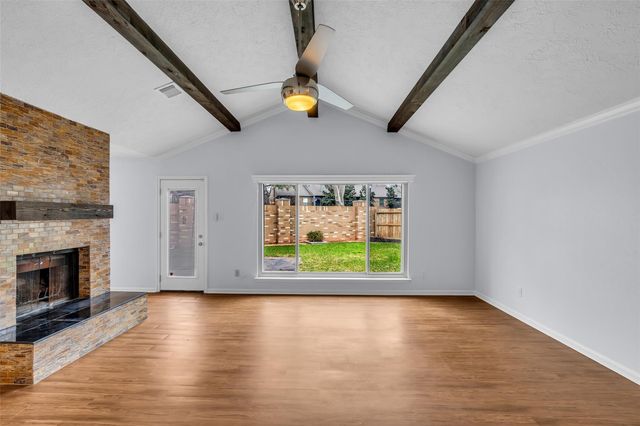 1806 Meadowlocke Lane, Sugar Land, TX 77478