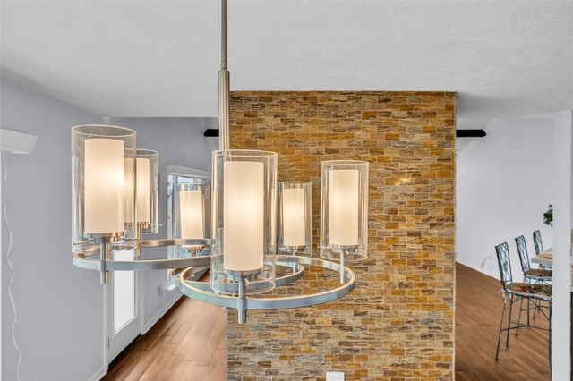 1806 Meadowlocke Lane, Sugar Land, TX 77478