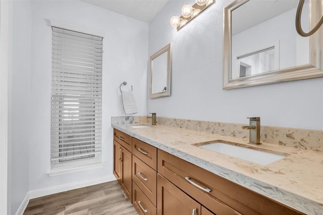 1806 Meadowlocke Lane, Sugar Land, TX 77478