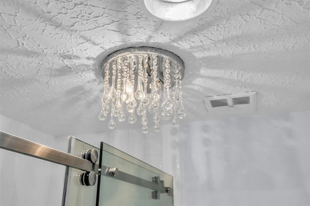 1806 Meadowlocke Lane, Sugar Land, TX 77478