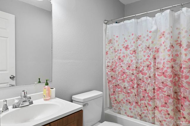 202 Ellington St, Cantonment, FL 32533