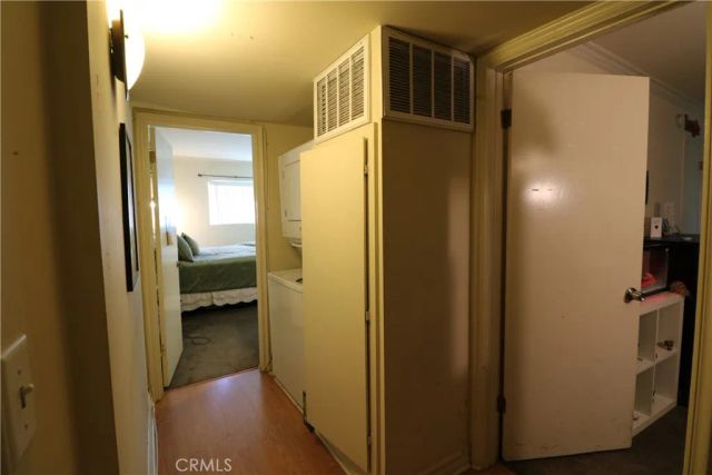 525 S Shelton 102, Burbank, CA 91506