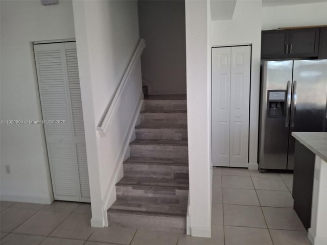 5896 Mustang Mnr, Davie, FL 33314