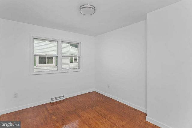 342 WASHINGTON ST, Mt Holly, NJ 08060