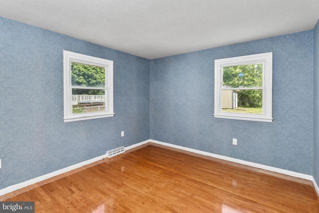 342 WASHINGTON ST, Mt Holly, NJ 08060