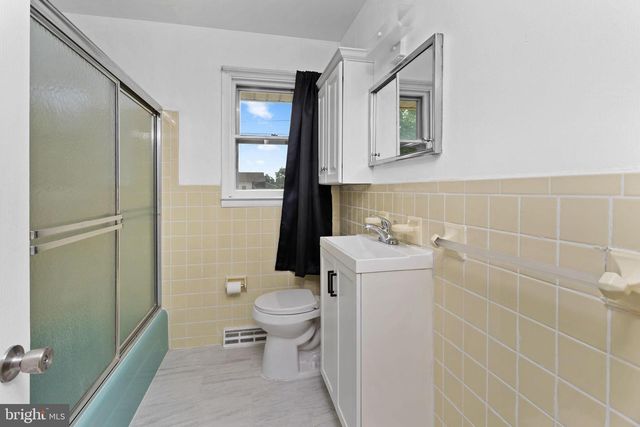 342 WASHINGTON ST, Mt Holly, NJ 08060