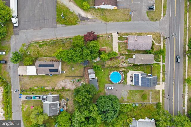 342 WASHINGTON ST, Mt Holly, NJ 08060