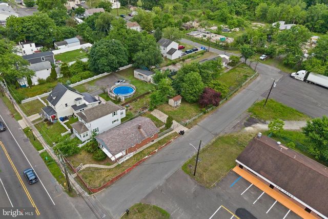 342 WASHINGTON ST, Mt Holly, NJ 08060