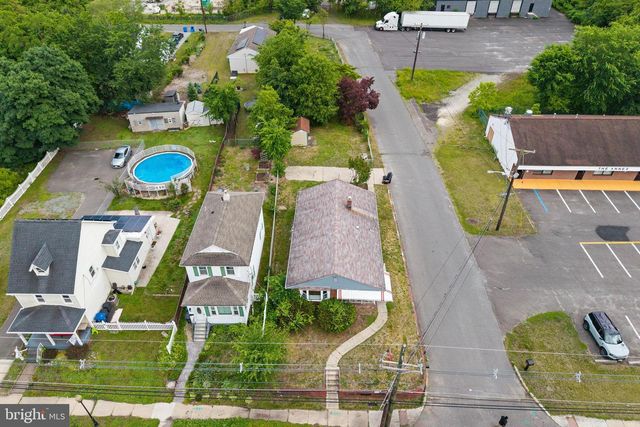 342 WASHINGTON ST, Mt Holly, NJ 08060