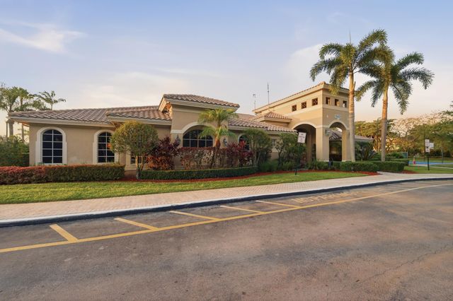 2111 SW 148th Avenue, Miramar, FL 33027