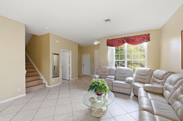 2111 SW 148th Avenue, Miramar, FL 33027
