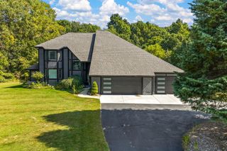 9820 Snow Pointe Drive Se, Bowne Twp, MI 49302