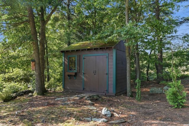 32 Hammersmith, Dr., Saugus, MA 01906