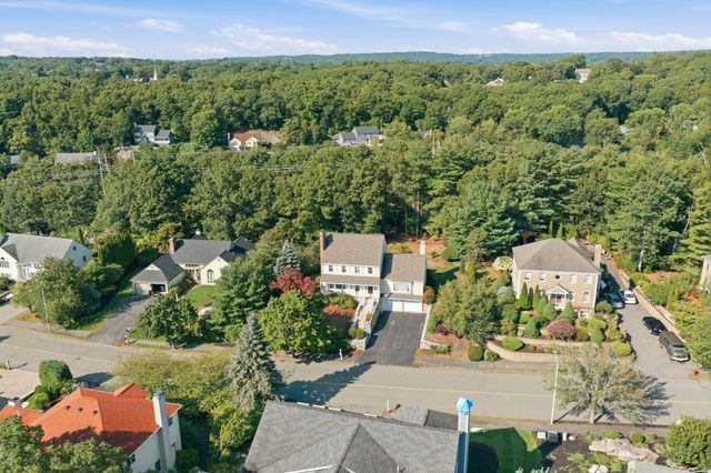 32 Hammersmith, Dr., Saugus, MA 01906