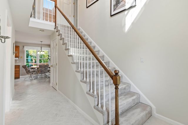32 Hammersmith, Dr., Saugus, MA 01906