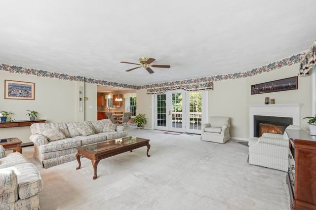 32 Hammersmith, Dr., Saugus, MA 01906