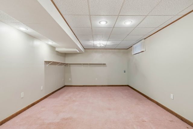 32 Hammersmith, Dr., Saugus, MA 01906