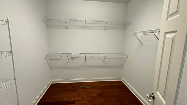 1127 Leawood Drive, Frankfort, KY 40601